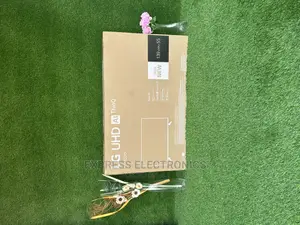 UHD Smart LG 55UQ7000 Realistic Sleek Clear Contrast