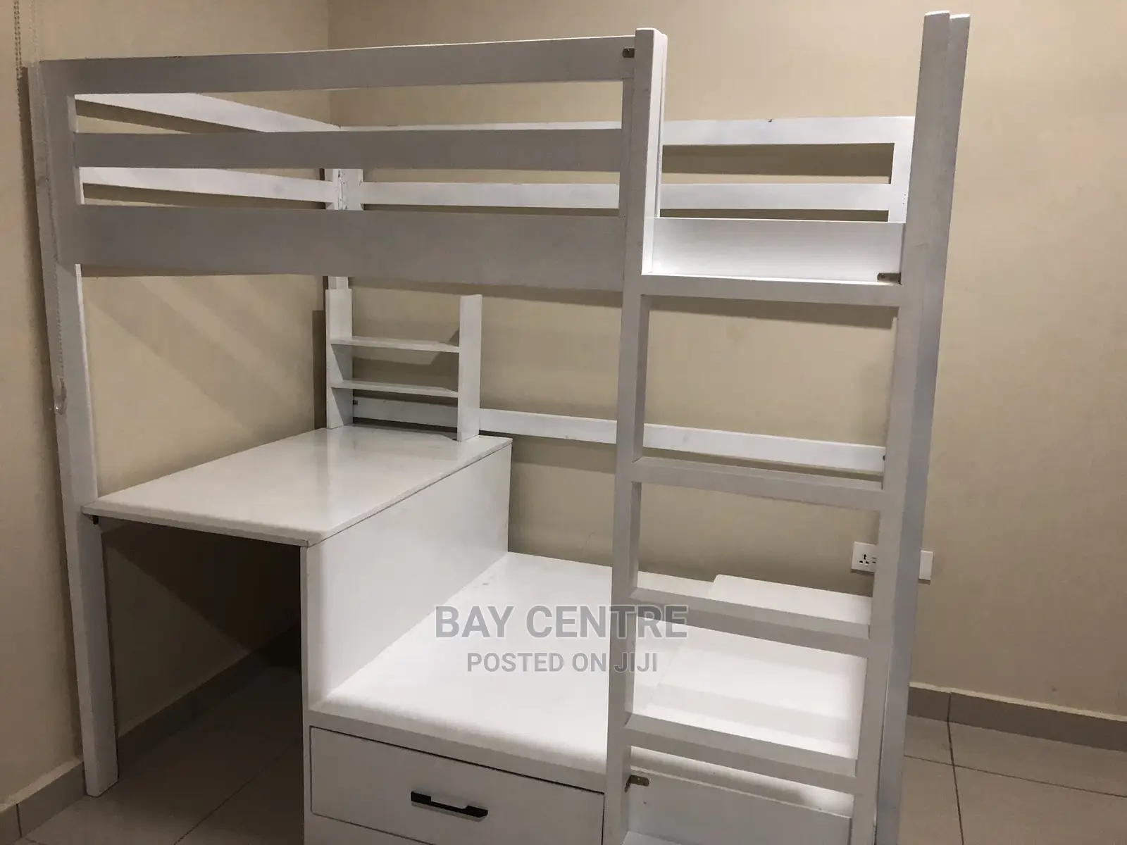 Bunk Bed With Storage and Sitting