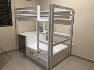Bunk Bed With Storage and Sitting