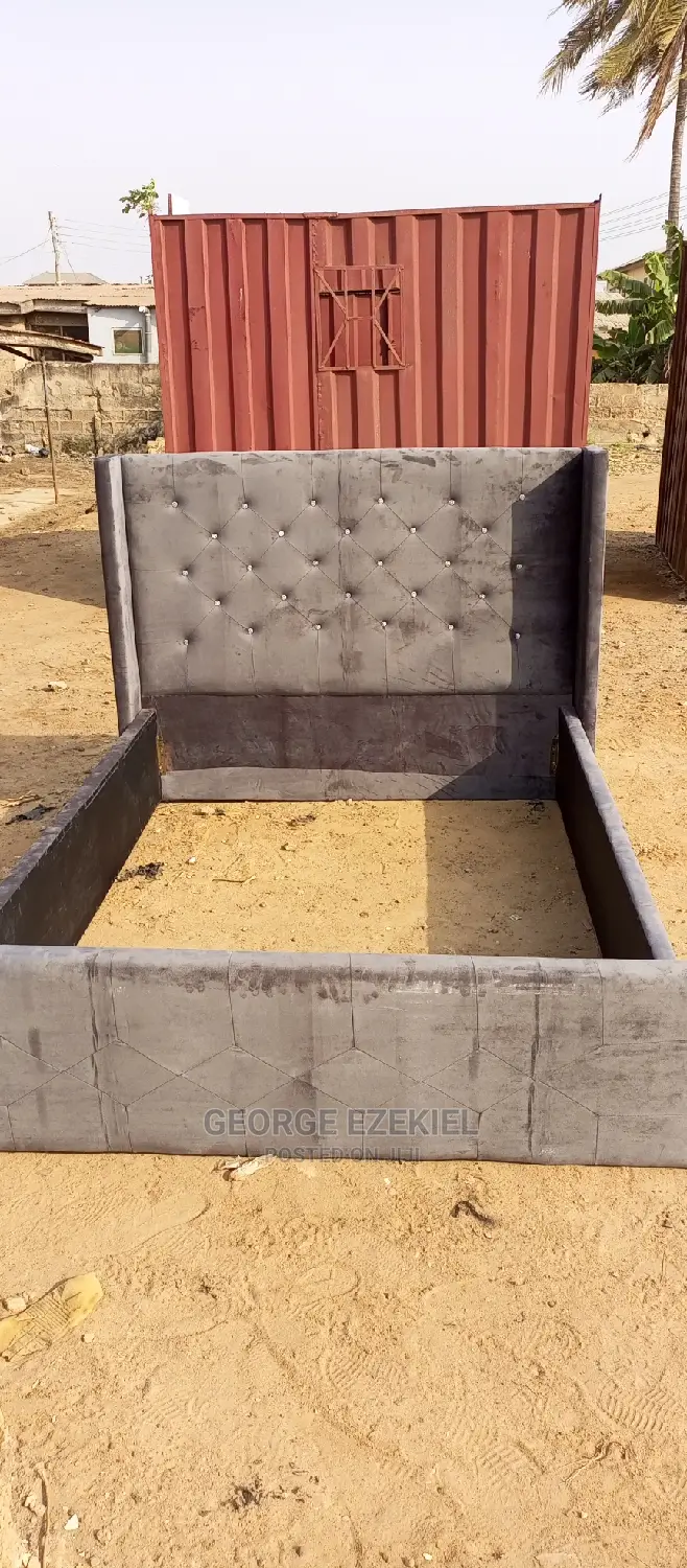 60×80 Queen Size Bed Frame
