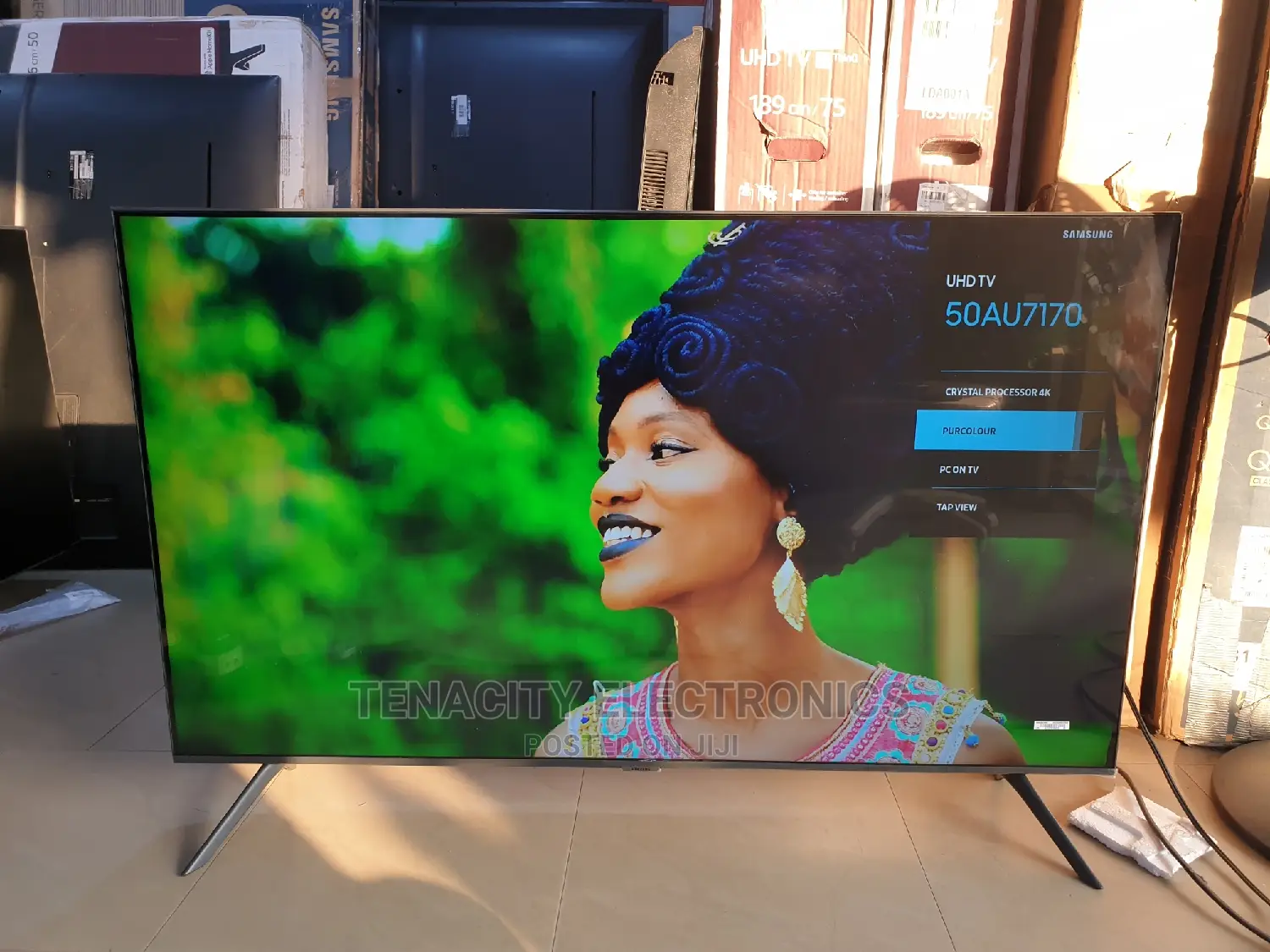 New Samsung Crystal Uhd HDR Smart Satellite Tv