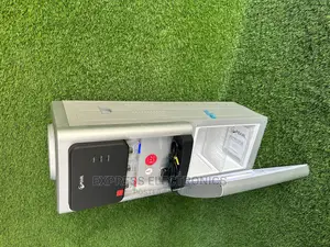 Essential Modern PWD-1000CBL Water Dispenser Pearl New