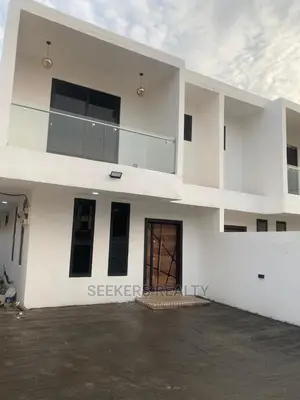 3bdrm House in Seekers Realty, Ashomang Estate for Sale