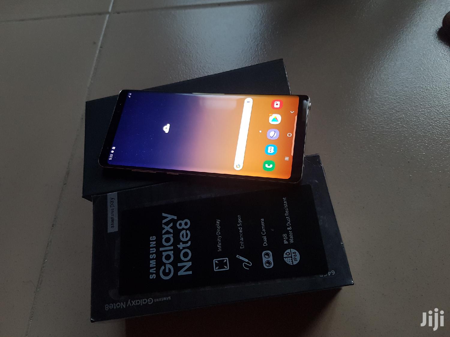 New Samsung Galaxy Note 8 64 GB Black
