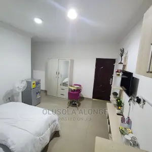 Masterpiece Premium Studio +Starlink Internet + Breakfast Monthly Rate