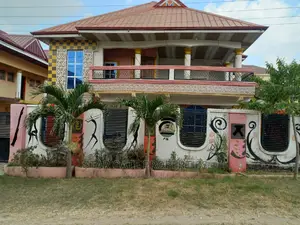 10bdrm House in Star Gate Properties, Kumasi Metropolitan for sale