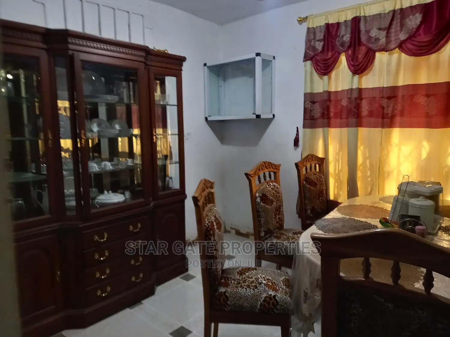 10bdrm House in Star Gate Properties, Kumasi Metropolitan for sale