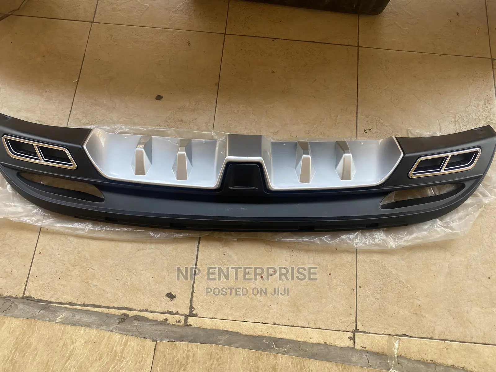 Hyundai Elantra Back Bumper Diffuser