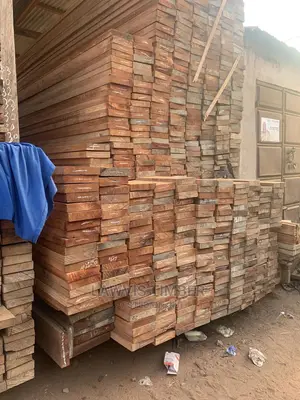 Redwood 2/6 ( Delivery Option Available)