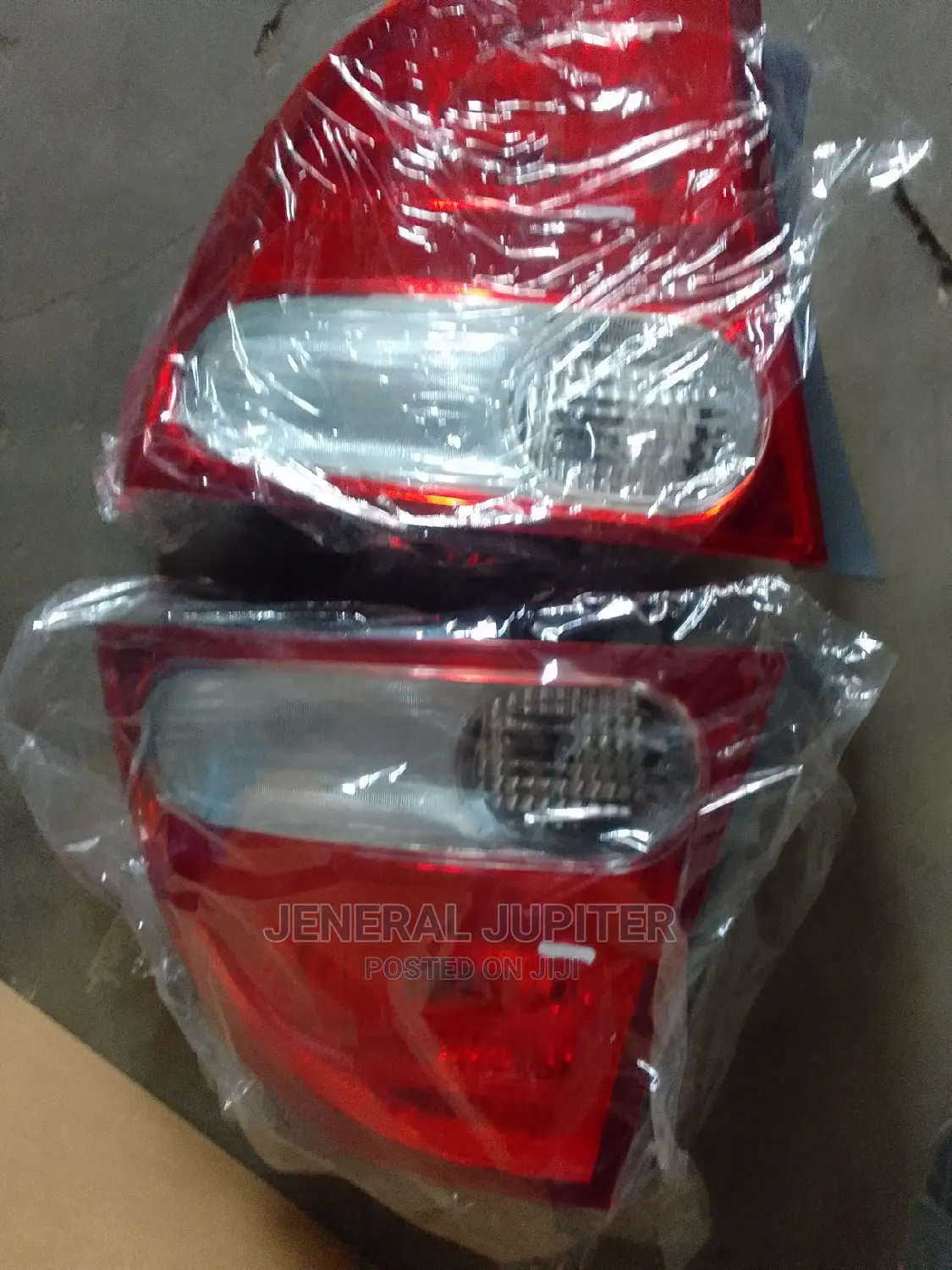 Honda Civic 2008,2009,2010 Tail Light Pair.
