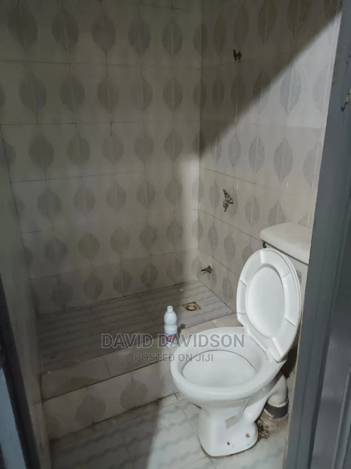 Mini Flat in Chamber And Hall, Spintex for rent