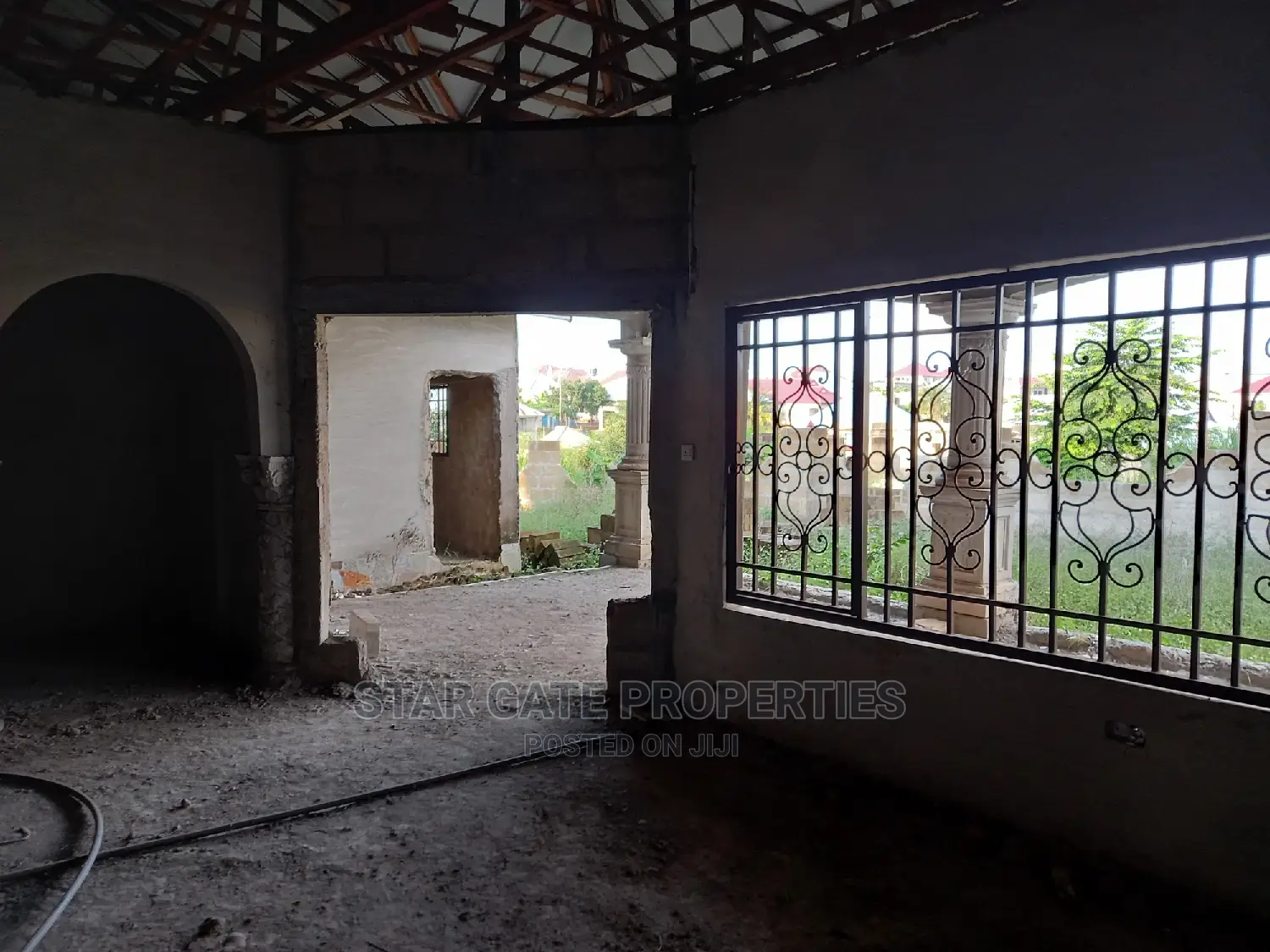 6bdrm House in Star Gate Properties, Kumasi Metropolitan for sale