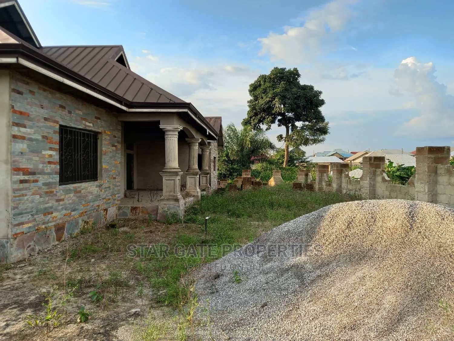 6bdrm House in Star Gate Properties, Kumasi Metropolitan for sale