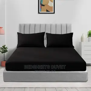 Black Bedding Sets