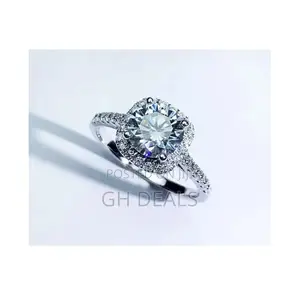 Fashion Female Diamond Engagement Wedding Ring - Silver