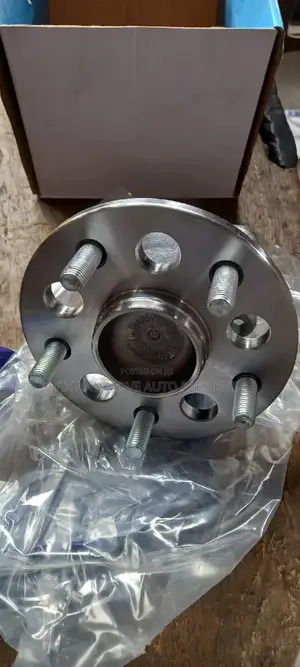 Toyota Camry Spider 2012-2014 Back FREE HUB BEARING in Stock