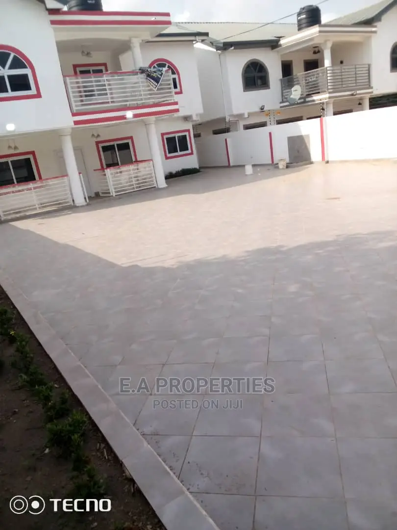 3bdrm House in E a Properties, Mile 7 for Sale