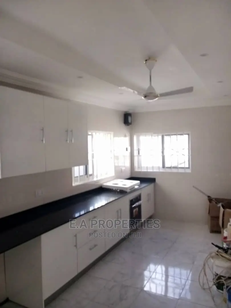 3bdrm House in E a Properties, Mile 7 for Sale