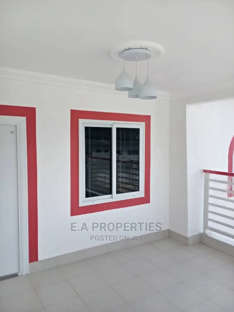 3bdrm House in E a Properties, Mile 7 for Sale