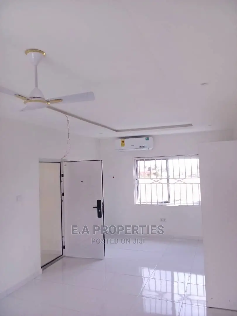 3bdrm House in E a Properties, Mile 7 for Sale