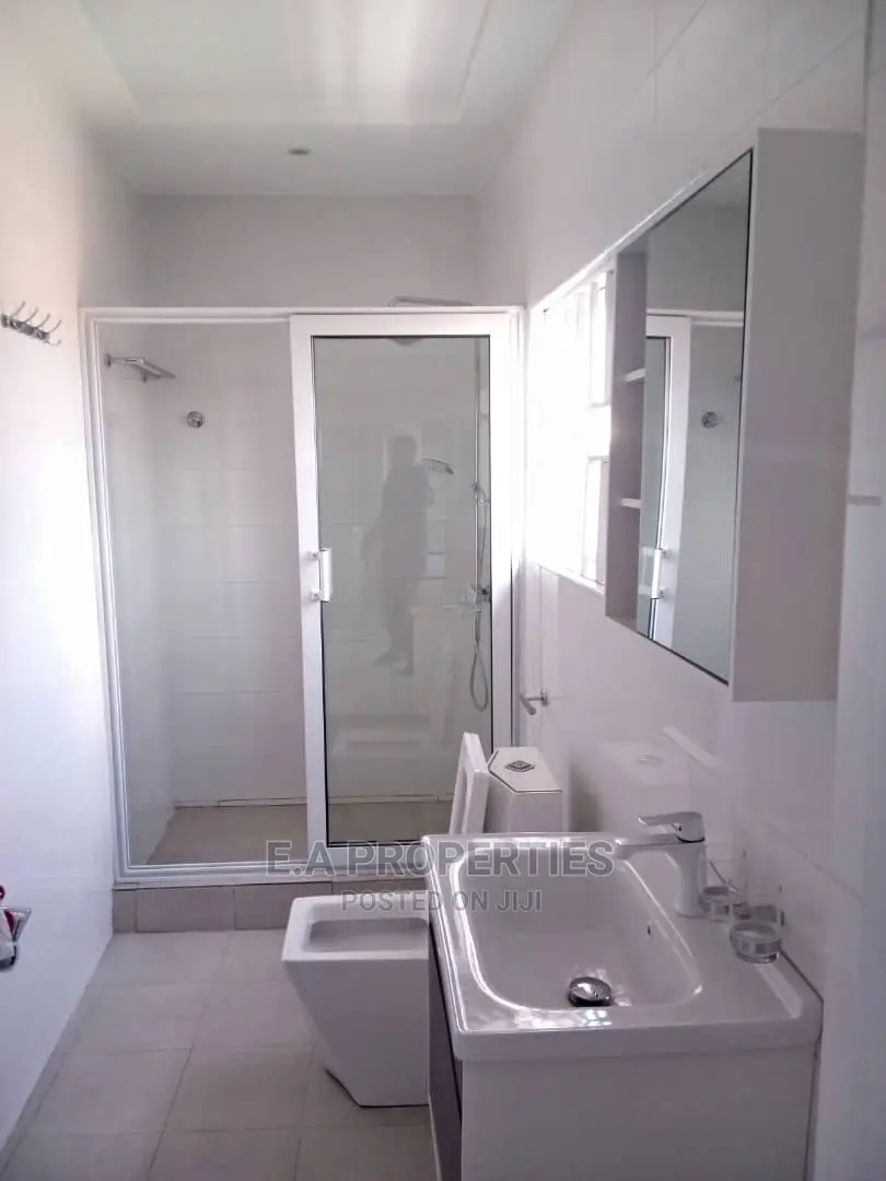 3bdrm House in E a Properties, Mile 7 for Sale
