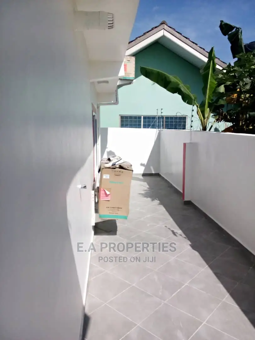 3bdrm House in E a Properties, Mile 7 for Sale