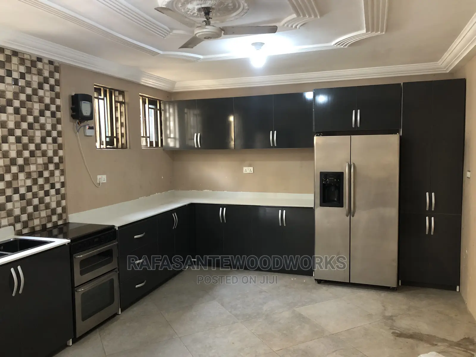 RAF Kitchen Cabinet With Mabel Top