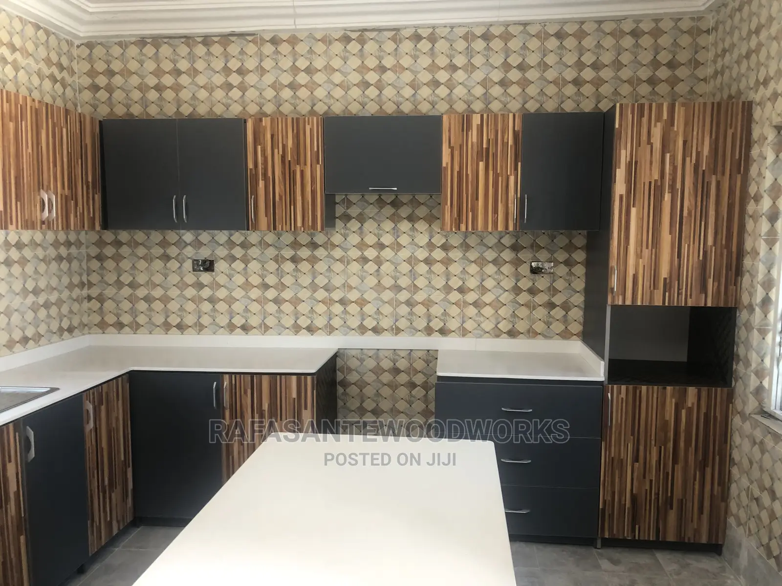 RAF Kitchen Cabinet With Mabel and MDF or Laminate