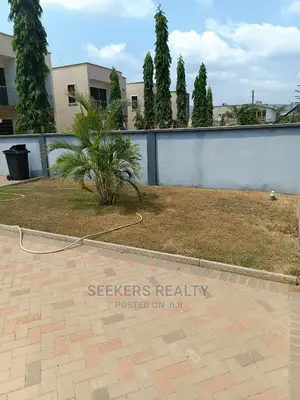 Furnished 4bdrm House in Seekers Realty, Oyarifa for rent