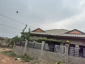 300 Sqm Warehouse + 4bed Selfcompound at Tema