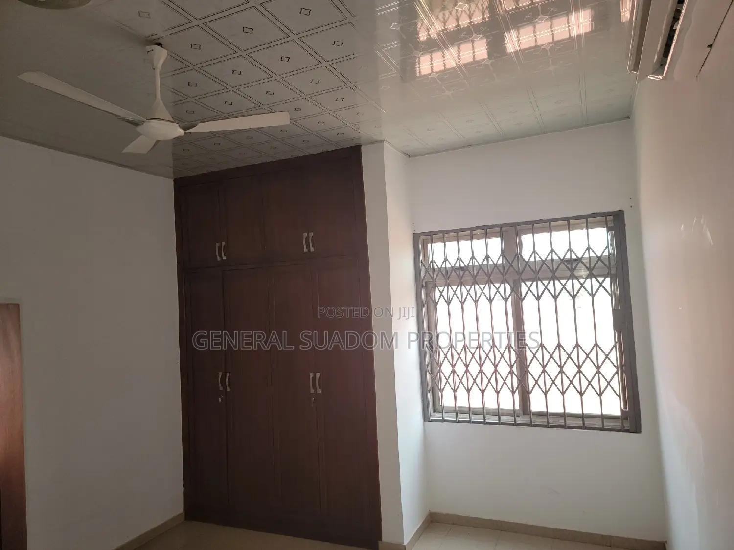 7bdrm Duplex in Suadom Properties, Baatsona Total for Rent