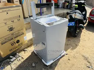 Classic Sliver Color LG 9kg Fully Automatic Washingmachine