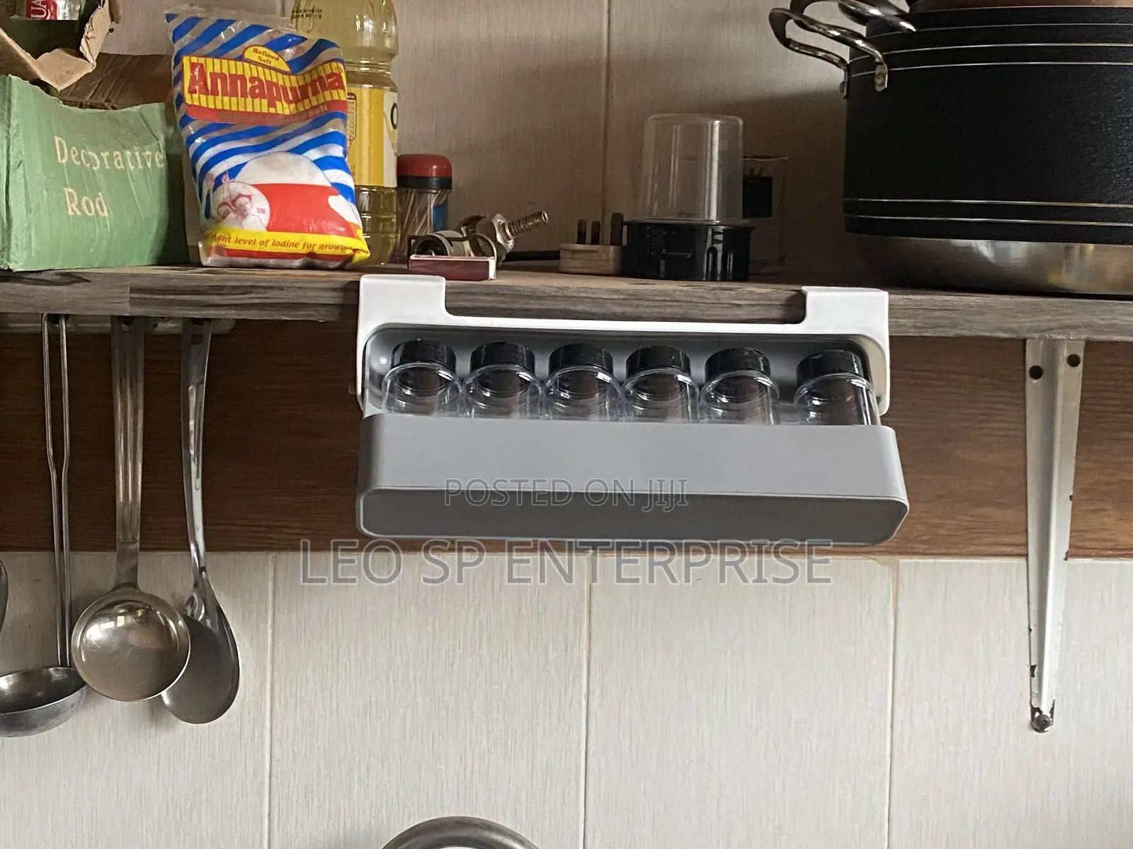 Under-Shelf Spice Organizer