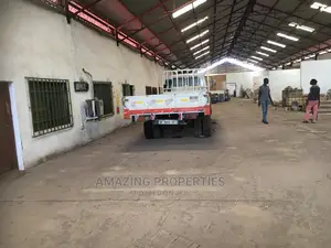 1200sqm Warehouse for Sale Around 37