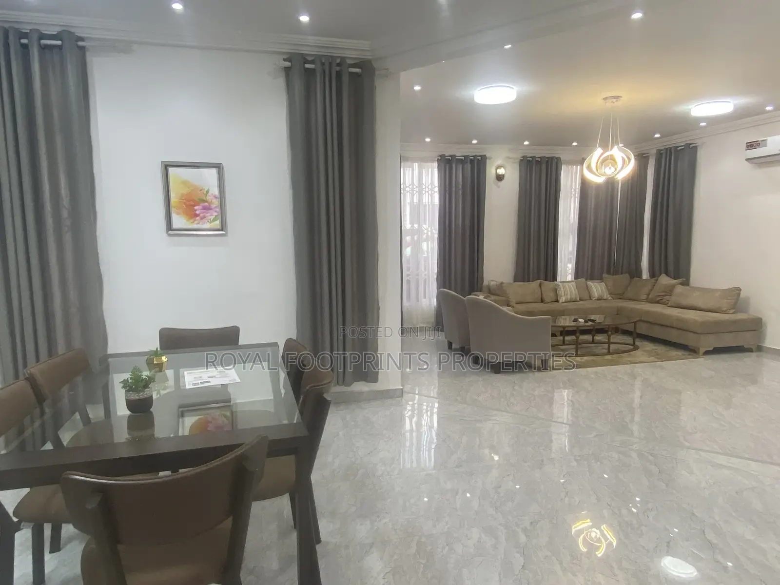 A Studio One Bedrooms Apartments