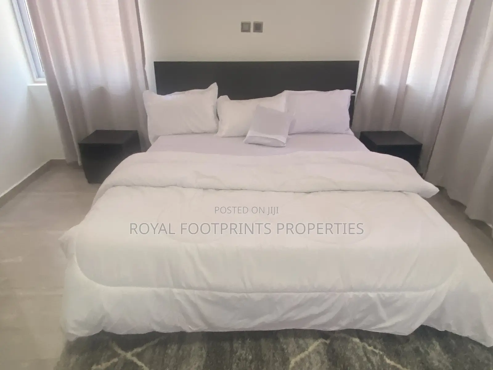 Ultra Modern Furnished Townhouse