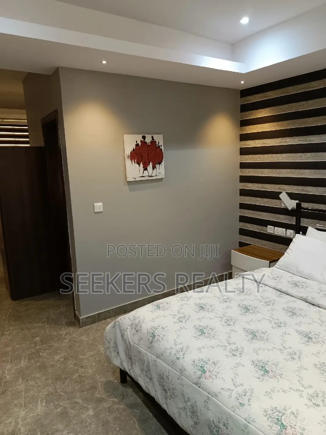 Furnished 1bdrm Apartment in Seekers Realty, Oxford Street for rent