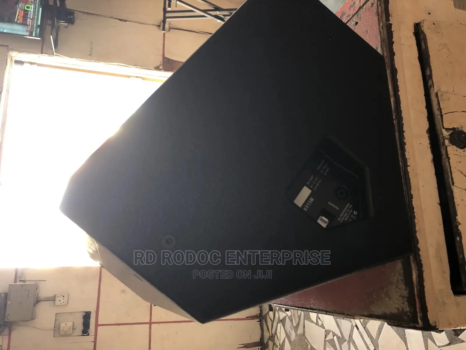 Passive Stage Monitor 15 Inches