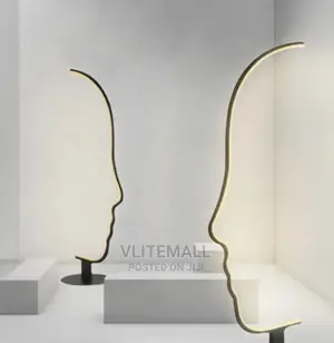 Artistic Human Man Face Black Aluminum Floor Lamp