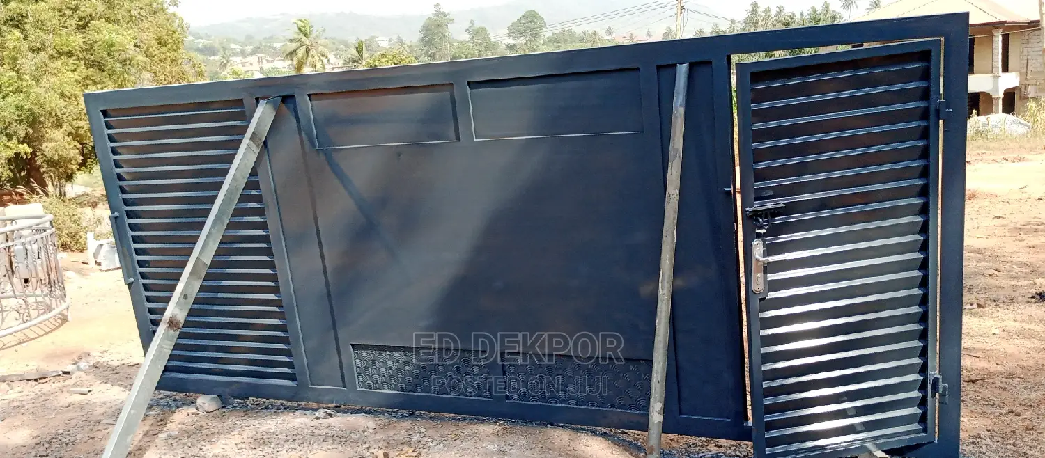 Xt Sliding Gate