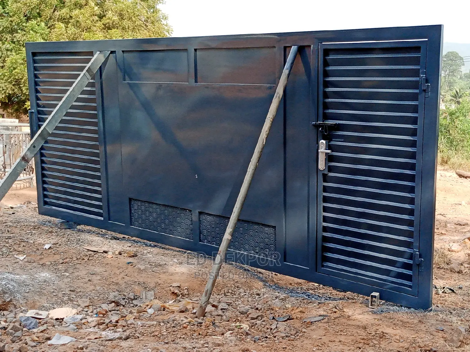Xt Sliding Gate