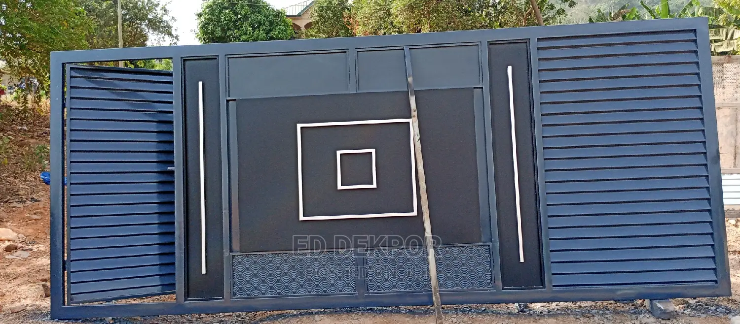 Xt Sliding Gate