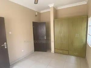 4bdrm Townhouse / Terrace in Royal Footprints, East Legon for Rent