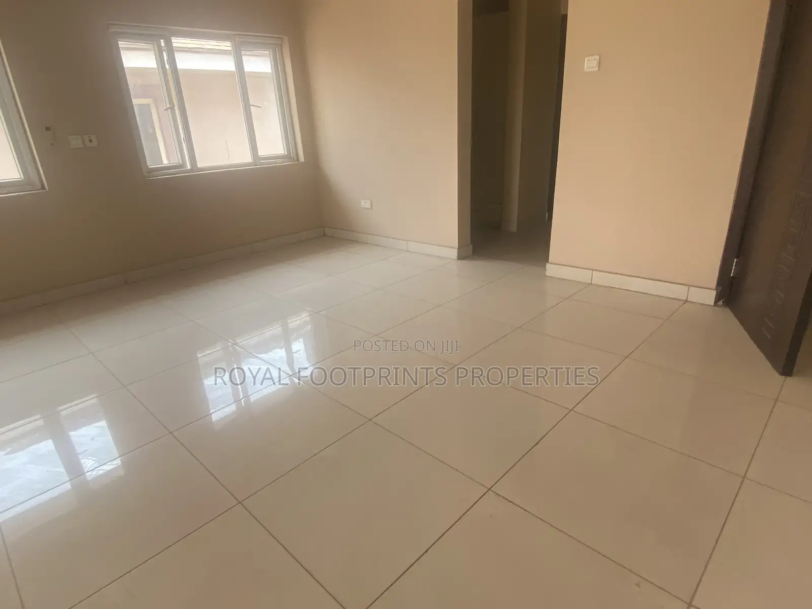 4bdrm Townhouse / Terrace in Royal Footprints, East Legon for Rent