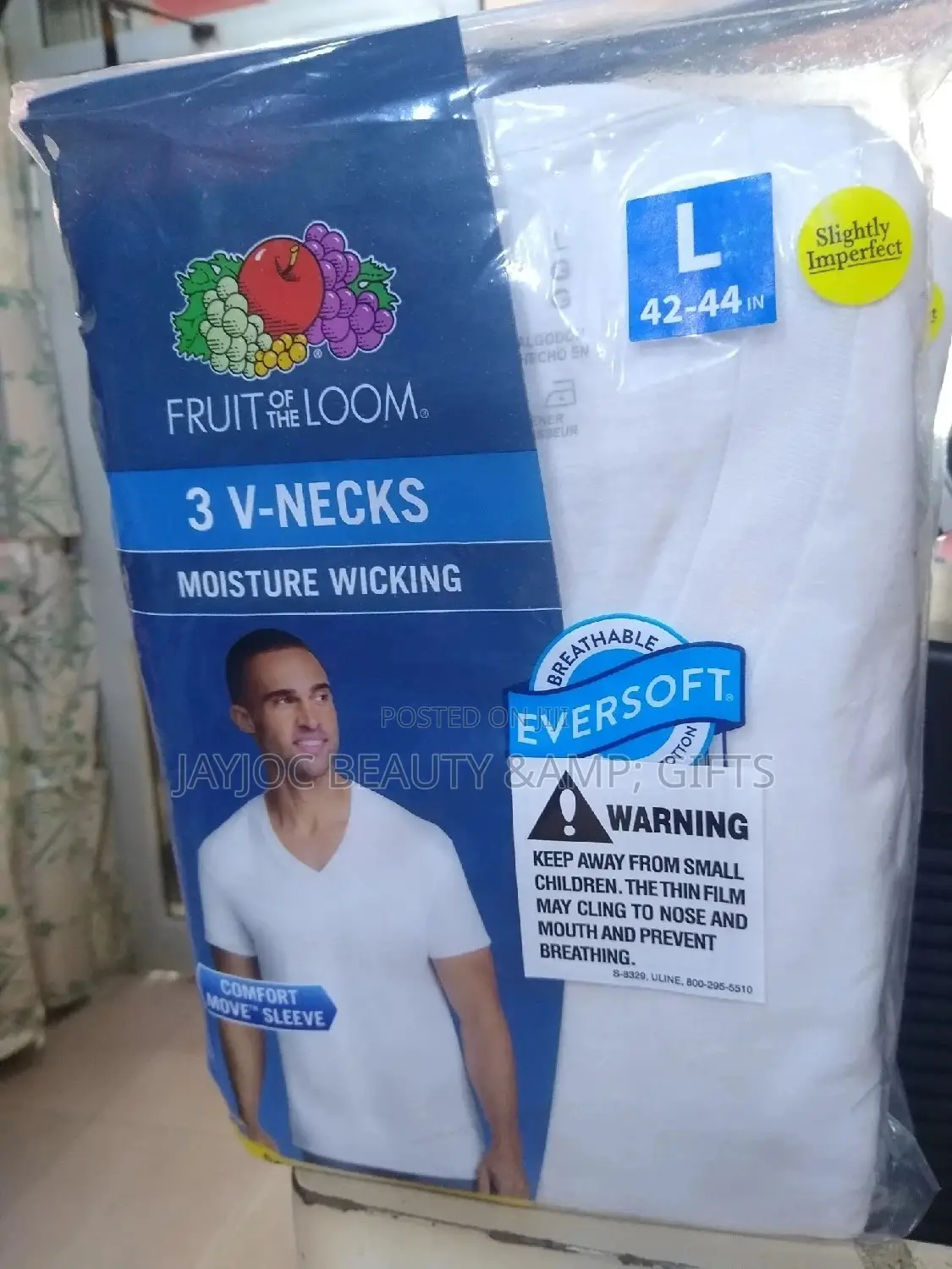 Fruit of the Loom v Neck