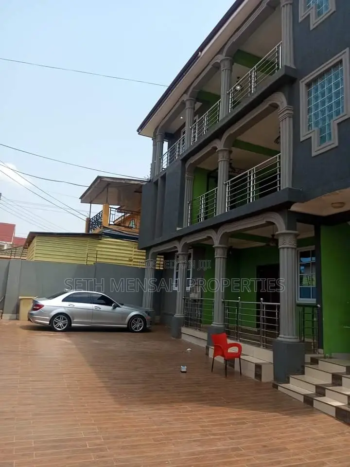 3bdrm Apartment in Skm Property, Dome for rent