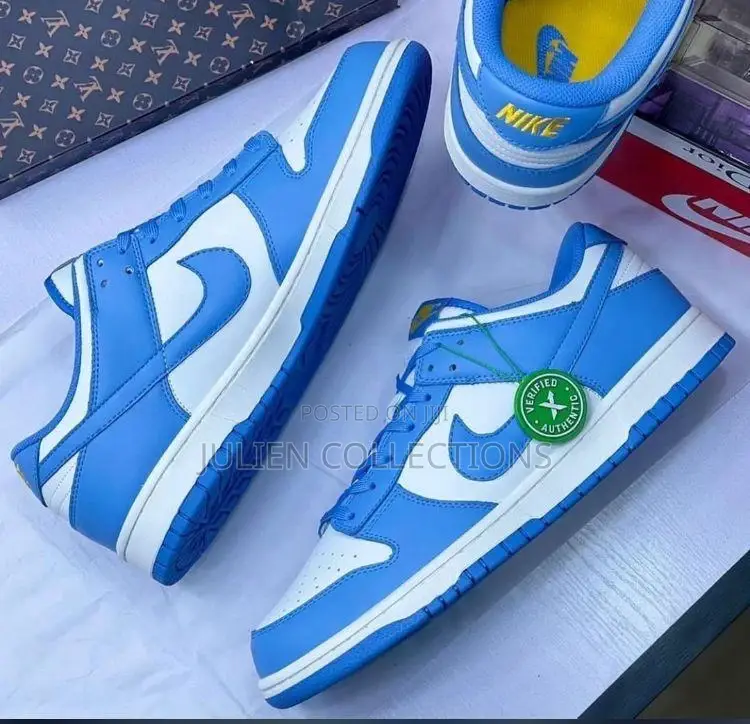 Nike SB Dunk Low