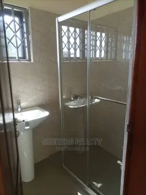 3bdrm House in Seekers Realty, East Legon for Rent