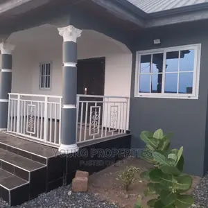 2bdrm House in Ga West Municipal for sale