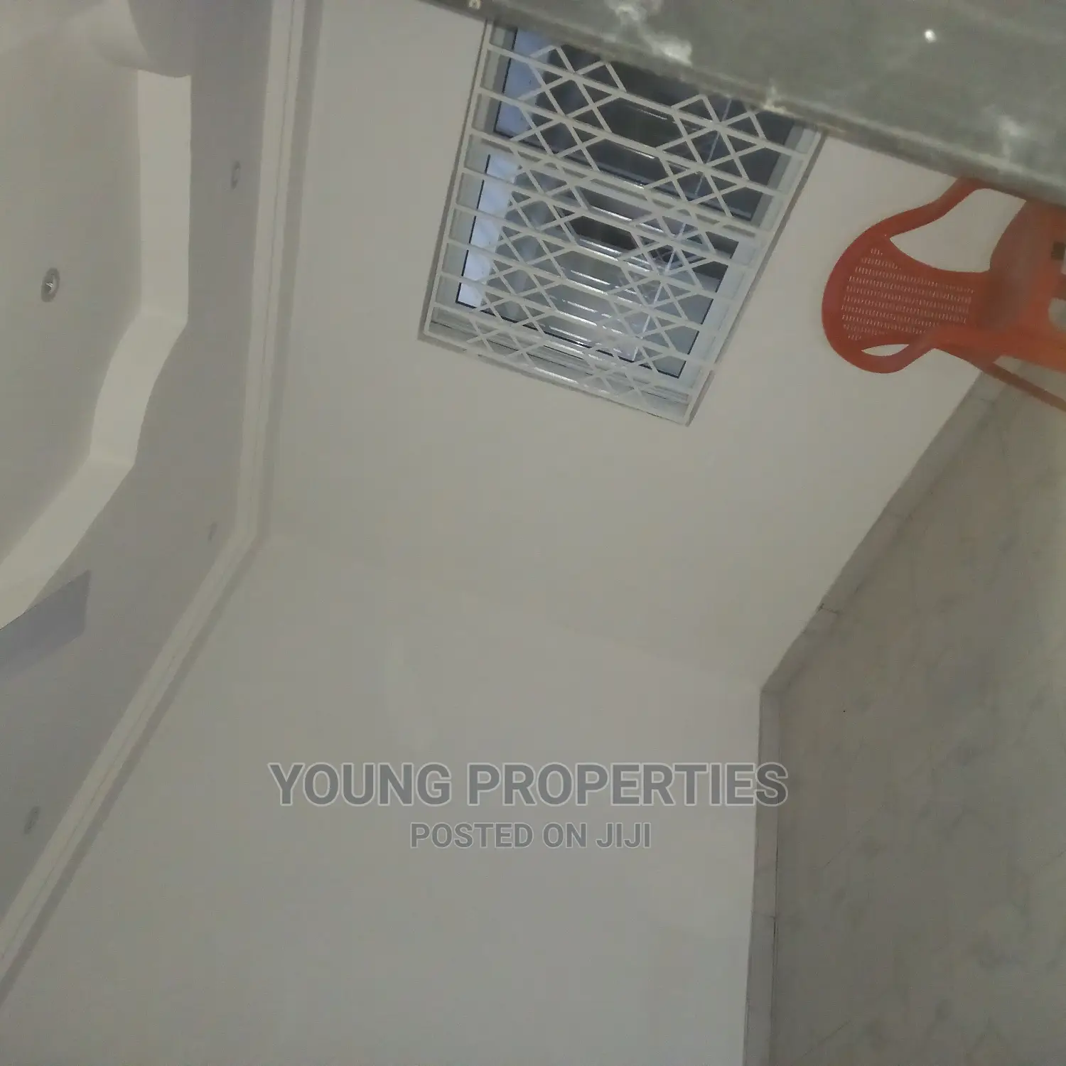2bdrm House in Ga West Municipal for sale